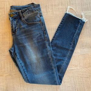 Women’s jeans
